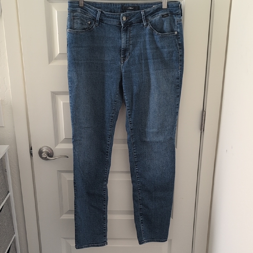 MAVI Emma Slim Boyfriend Jeans Size 32x31
